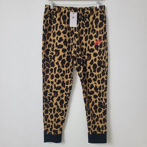 Nike Sportswear Leopard Tapered Club Fleece Sweatpants FB9046-722 Size L